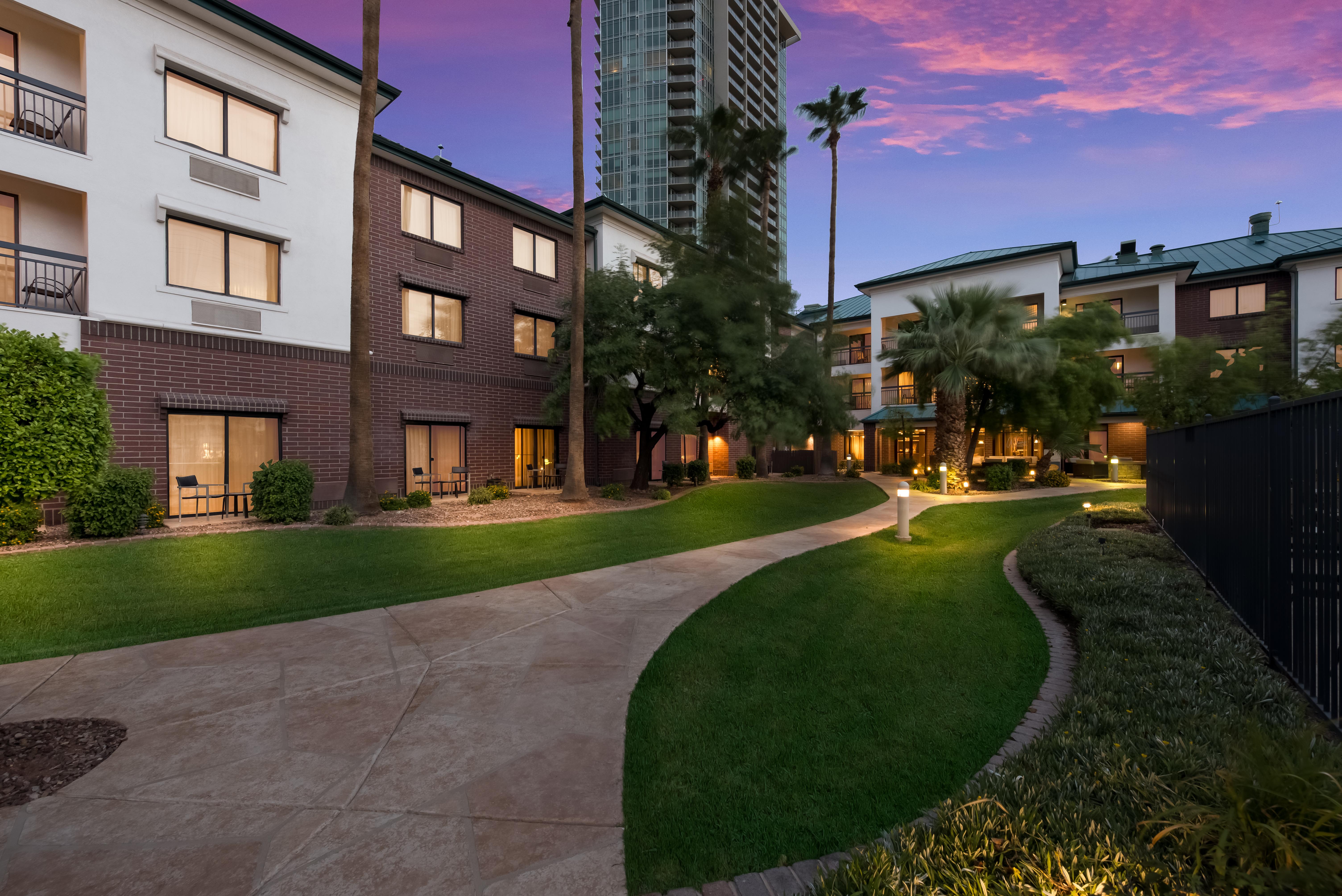 Sonesta Select Tempe Downtown Hotel Bagian luar foto